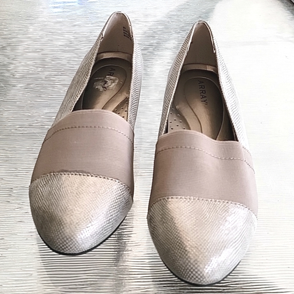 🍃 Array women's shoes Sz 8 N